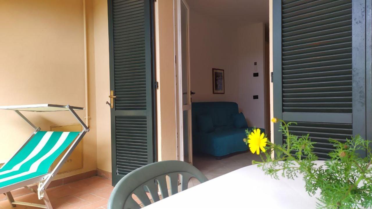 Nisportino, Elba. Bilocale Con Patio Vista Mare. Βίλα Casale Gastagno Εξωτερικό φωτογραφία